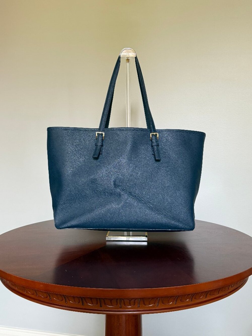 Michael Kors Jet Set Medium Travel Tote - Picture 3 of 4